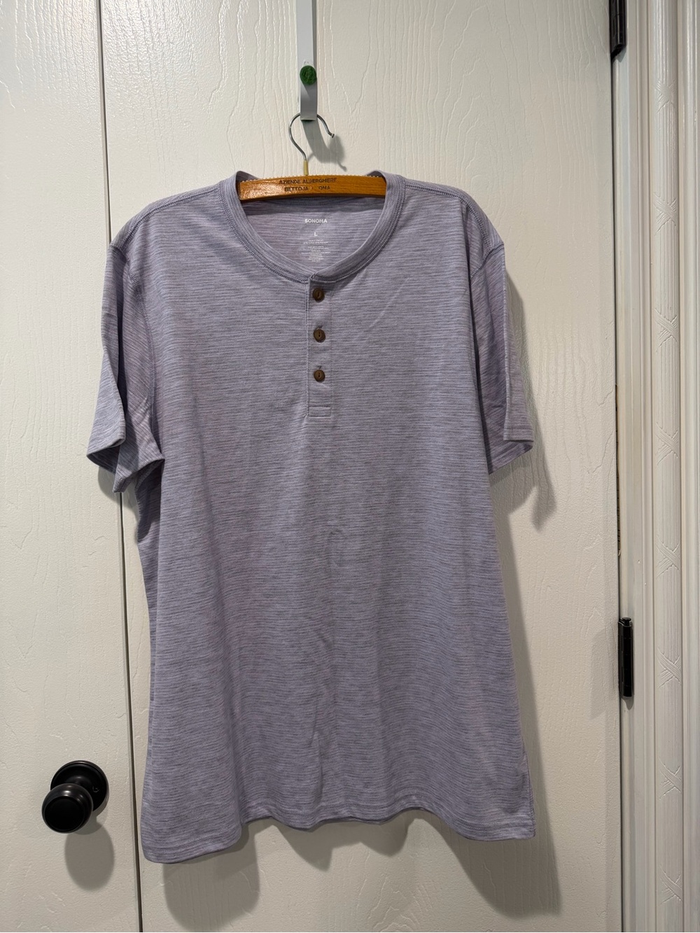 Sonoma Men's Short-Sleeve Henley in Heather Light Gray